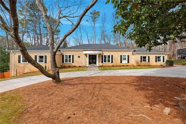 125 River Park DR, Atlanta, GA 30328