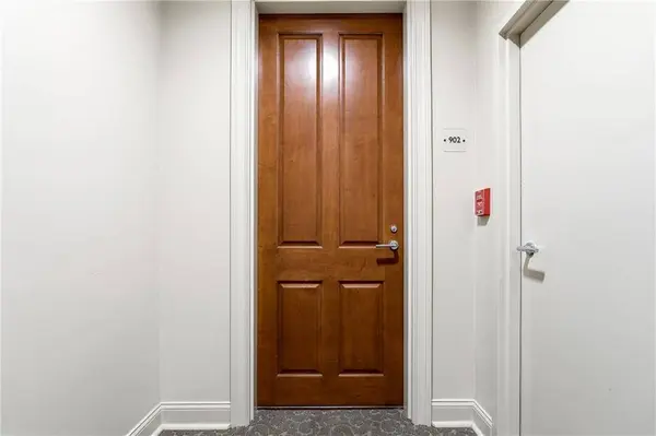 2881 Peachtree RD NE #902, Atlanta, GA 30305