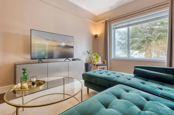 510 McPhee Ave, Courtenay, BC V9N 2Z6