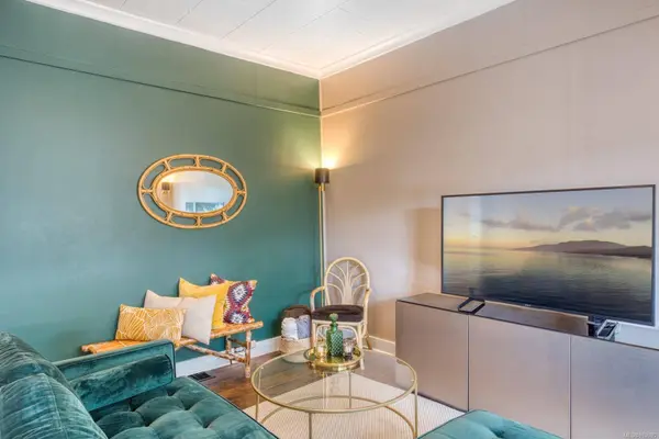 510 McPhee Ave, Courtenay, BC V9N 2Z6