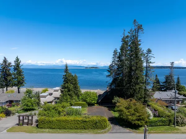 5028 Spence Rd, Courtenay, BC V9N 9S1