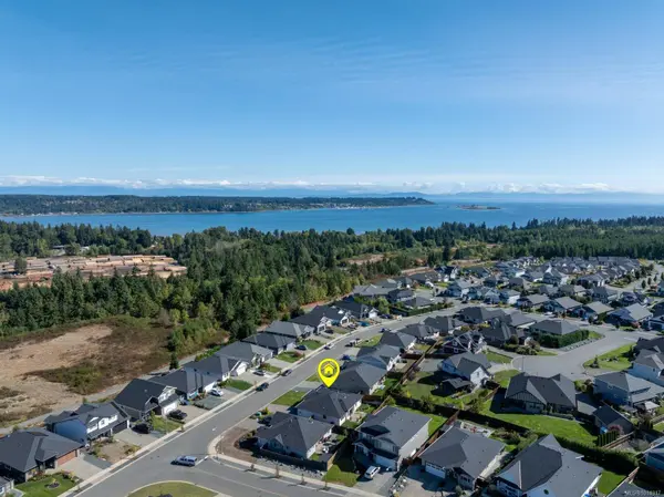 3377 Marygrove Cres, Courtenay, BC V9N 0E7