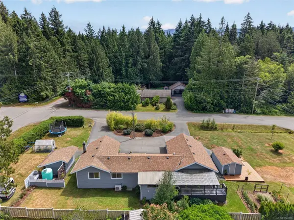 2361 Fowler Rd, Qualicum Beach, BC V9K 2A5