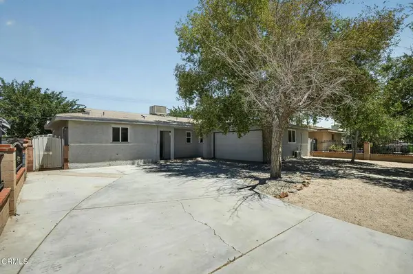 137 E Avenue J 8, Lancaster, CA 93535