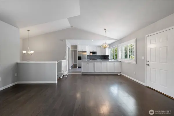 9716 66th AVE E, Puyallup, WA 98373