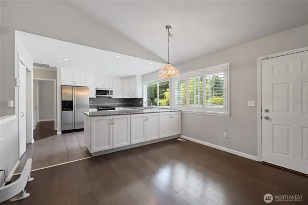 9716 66th AVE E, Puyallup, WA 98373
