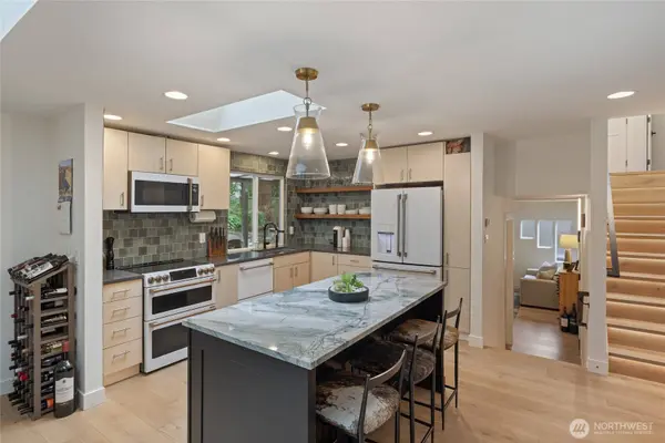 3617 12th AVE NW, Gig Harbor, WA 98335