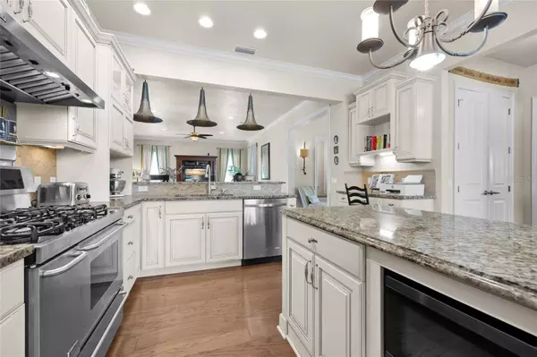 543 SW 132ND TER, Newberry, FL 32669