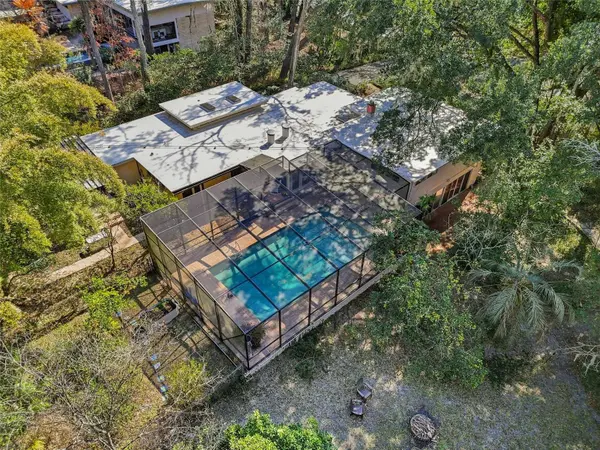 2074 NW 11TH RD, Gainesville, FL 32605