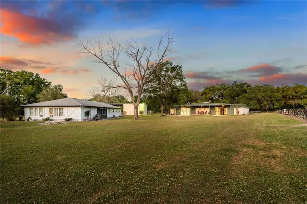 16525 SW 5TH PL, Newberry, FL 32669