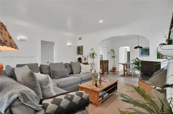 1214 Capri St, Coral Gables, FL 33134