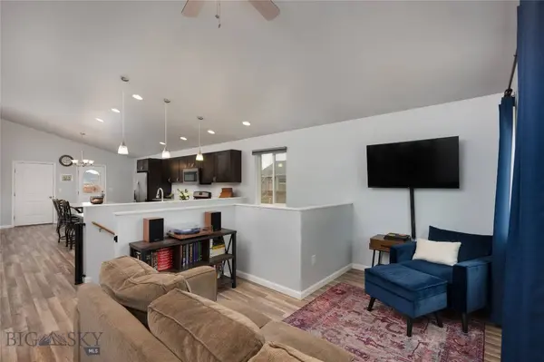 233 Centennial Village DR, Manhattan, MT 59741