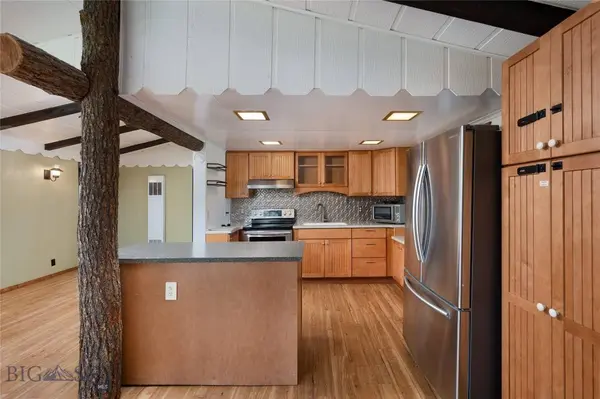 403 4th AVE NE, White  Sulphur  Springs, MT 59645