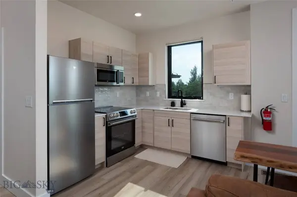 2352 Vaquero Pkwy #205, Bozeman, MT 59718