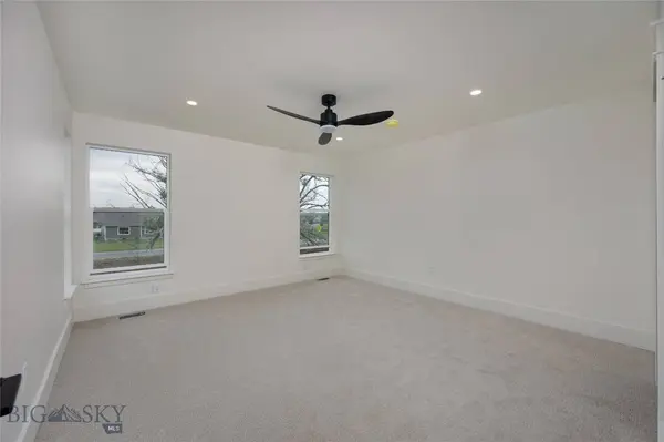 106 S Crispin ST, Manhattan, MT 59741
