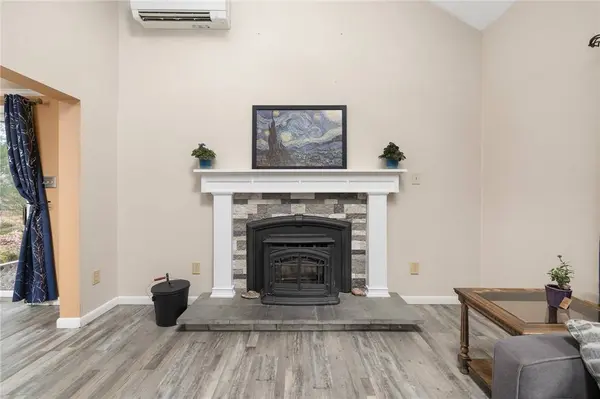 161 Kenyon Hill TRL, Richmond, RI 02898