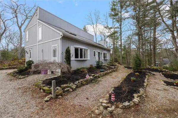 161 Kenyon Hill TRL, Richmond, RI 02898