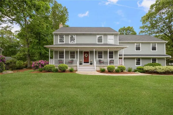52 Eagle Nest DR, Lincoln, RI 02865