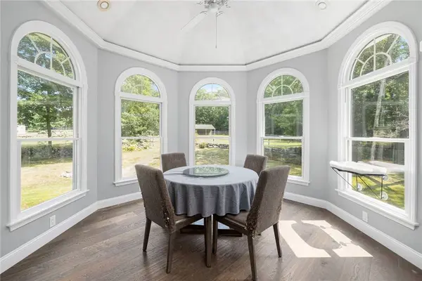 160 Kingston RD, Exeter, RI 02822