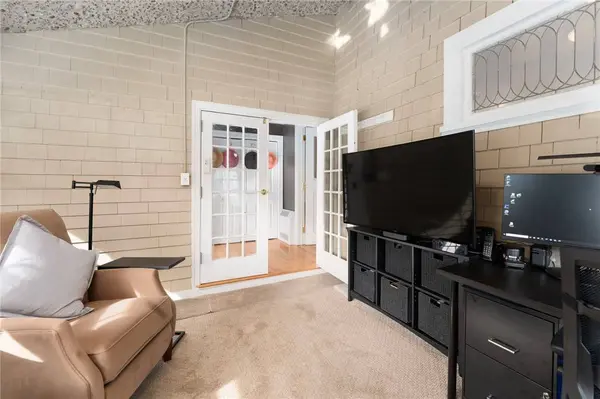 51 Columbia AVE, Cranston, RI 02905