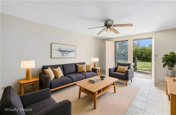 510 Child ST #303B, Warren, RI 02885
