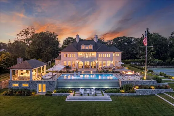 85 Nayatt RD, Barrington, RI 02806