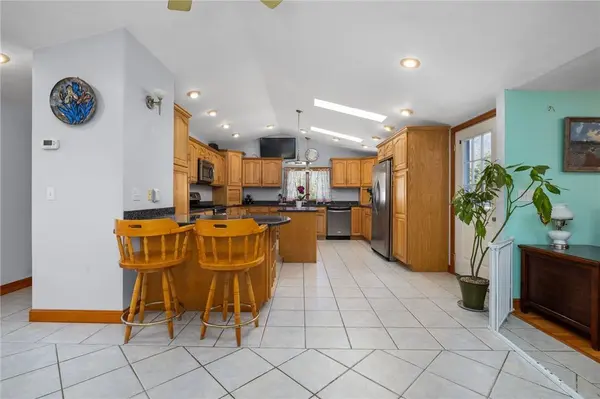 418 Long HWY, Little Compton, RI 02837