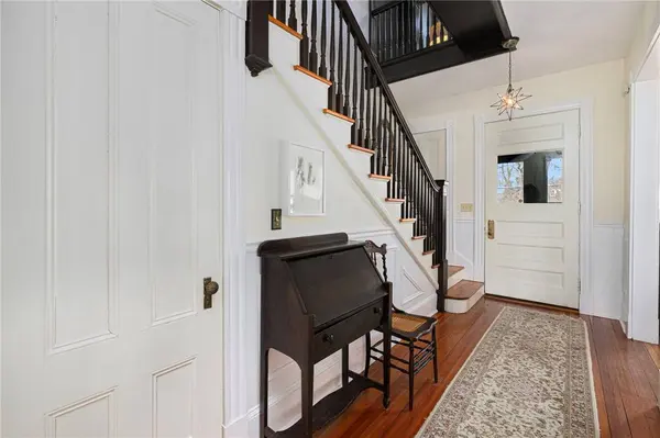 150 Albert AVE, Cranston, RI 02905