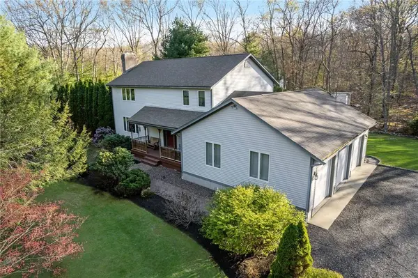10 Oak Hill RD, Scituate, RI 02831