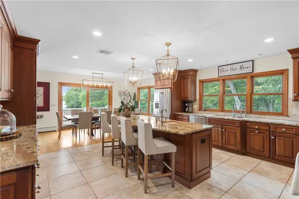2465 Harkney Hill RD, Coventry, RI 02816