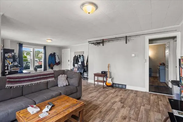 124 Lincoln ST, Woonsocket, RI 02895