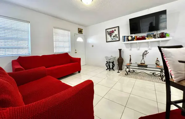 46 JOHN CLARIDGE SUBDIVISION New Providence/Paradise Island,