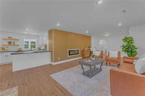 300 S West End St, Springdale, AR 72764