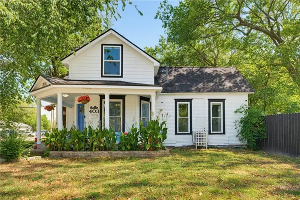 403 S Wright St, Siloam Springs, AR 72761