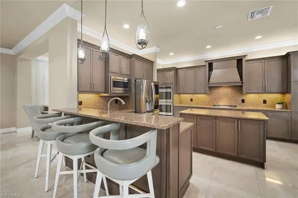 4450 Caldera CIR, Naples, FL 34119