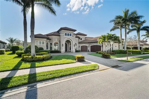 6604 Barbera LN, Naples, FL 34113