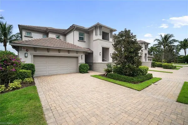 8050 Signature Club CIR #101, Naples, FL 34113