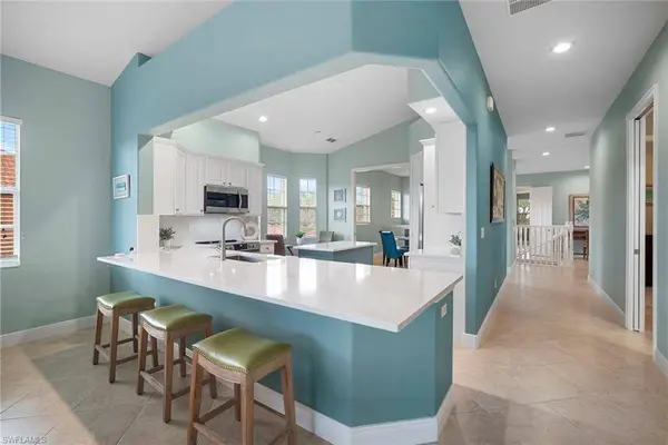 6393 Legacy CIR #2104, Naples, FL 34113