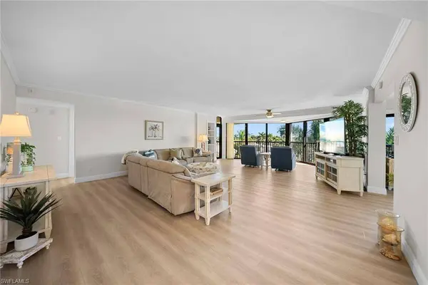 845 Collier CT #505, Marco Island, FL 34145