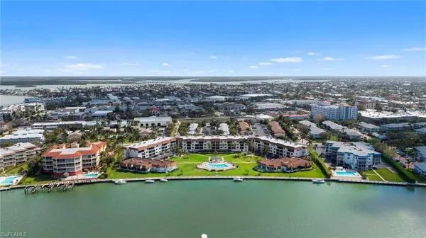 750 W Elkcam CIR #312, Marco Island, FL 34145
