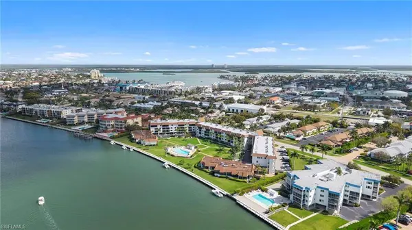 750 W Elkcam CIR #312, Marco Island, FL 34145