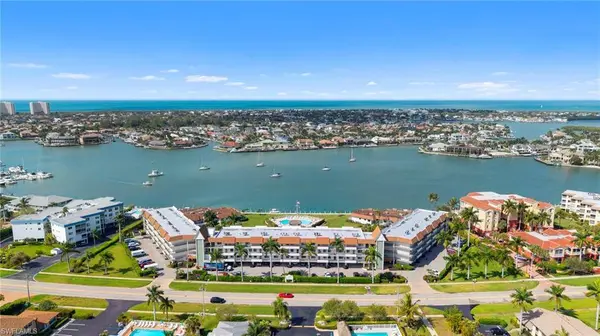 750 W Elkcam CIR #312, Marco Island, FL 34145
