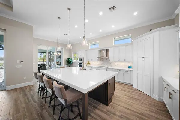 6076 Lucaya WAY SE, Naples, FL 34113