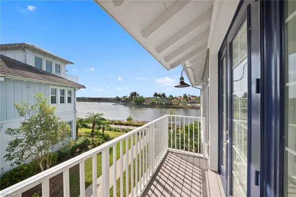 6553 Dominica DR #202, Naples, FL 34113
