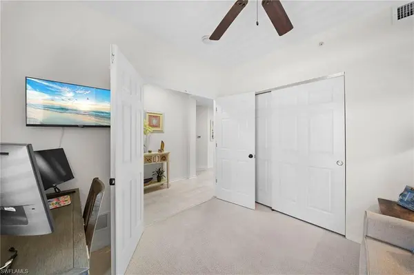 4455 Botanical Place CIR #305, Naples, FL 34112
