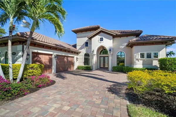 6482 Carema LN