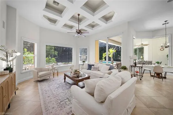 7620 Palmer CT, Naples, FL 34113