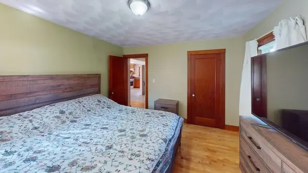 9 Orleans, Salem, MA 01970