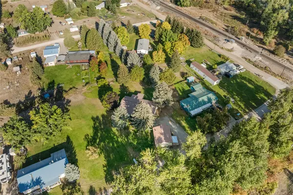 1011 Runyon DR, Alberton, MT 59820