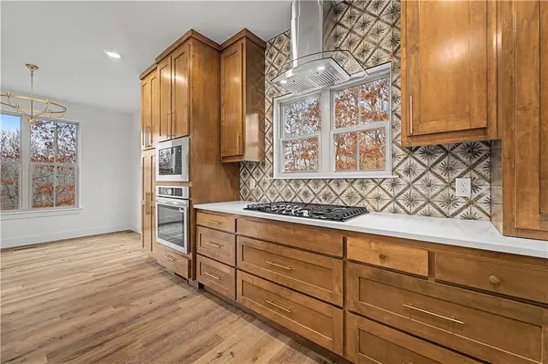 6 Oundle Ln, Bella Vista, AR 72714